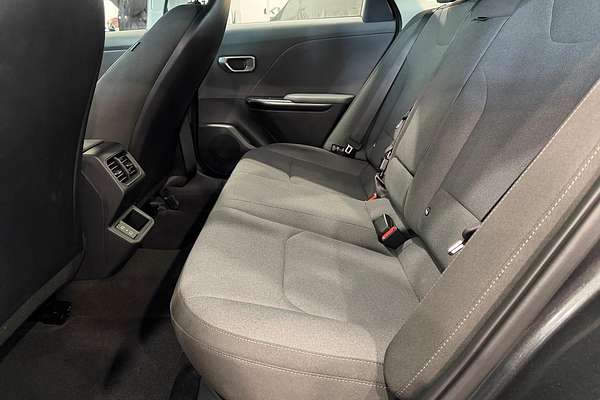 2025 Kia K4 S CL4m thumb-13