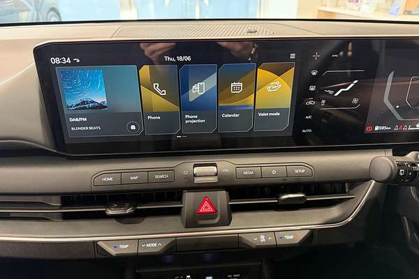 2025 Kia K4 S CL4m thumb-22