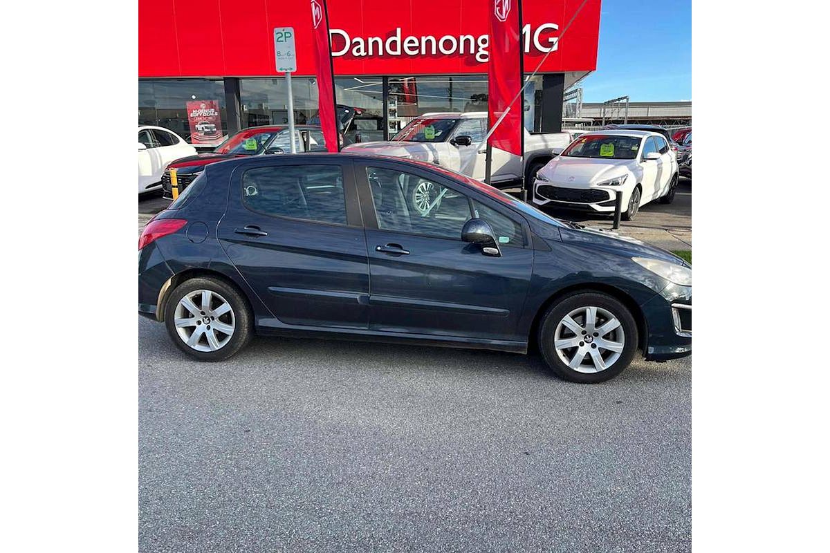 2013 Peugeot 308 Style T7
