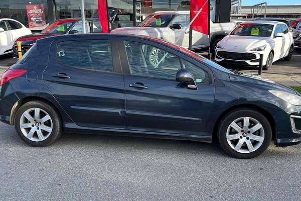 2013 Peugeot 308 Style T7