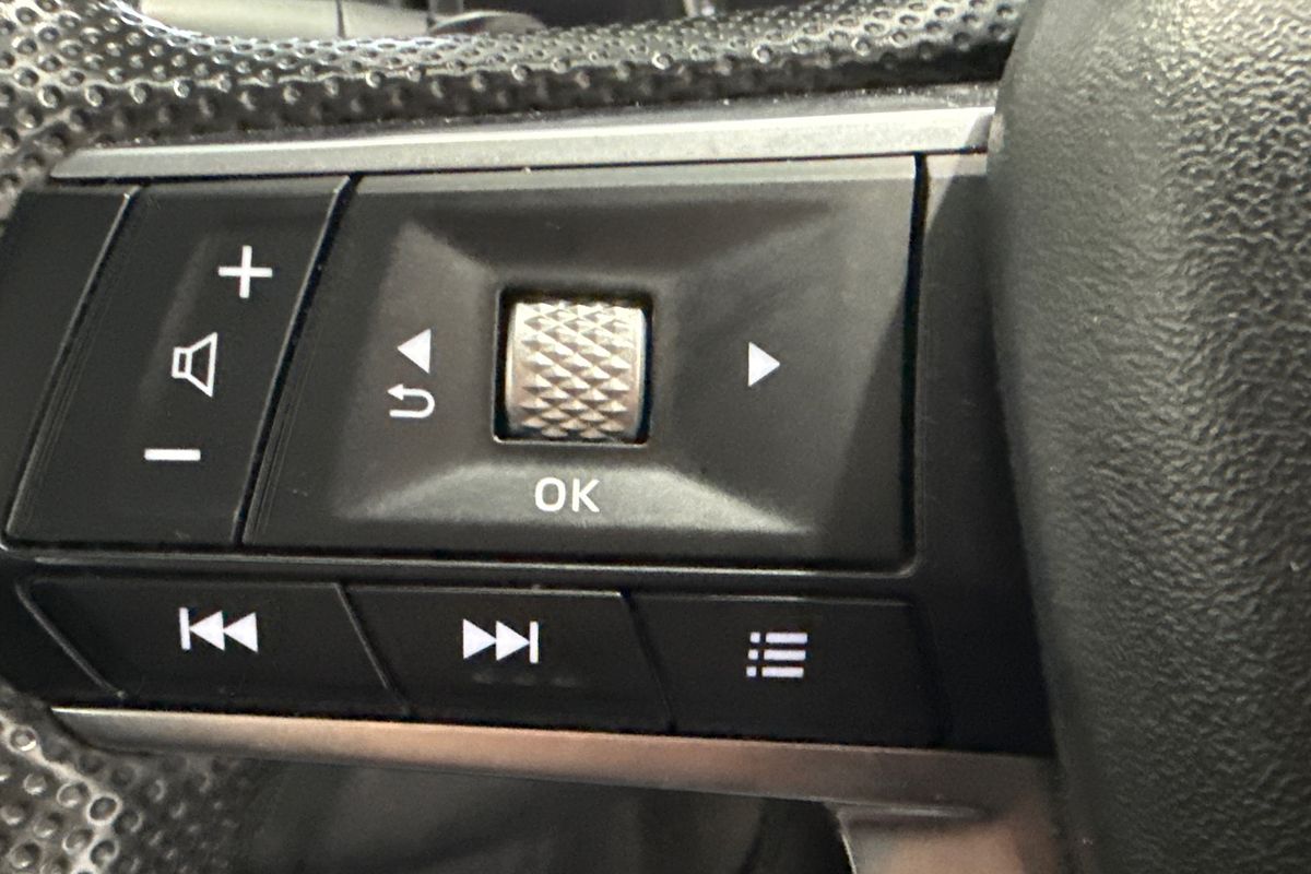 2024 Mitsubishi Outlander ES ZM