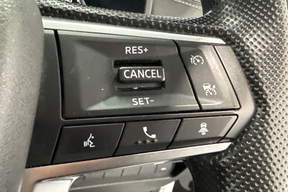2024 Mitsubishi Outlander ES ZM
