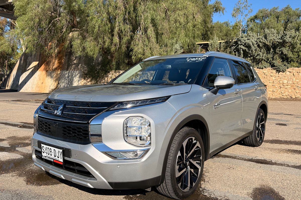 2023 Mitsubishi Outlander PHEV Aspire ZM