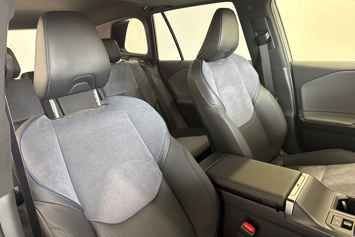 2026 Toyota RAV4 XSE AXAL64R
