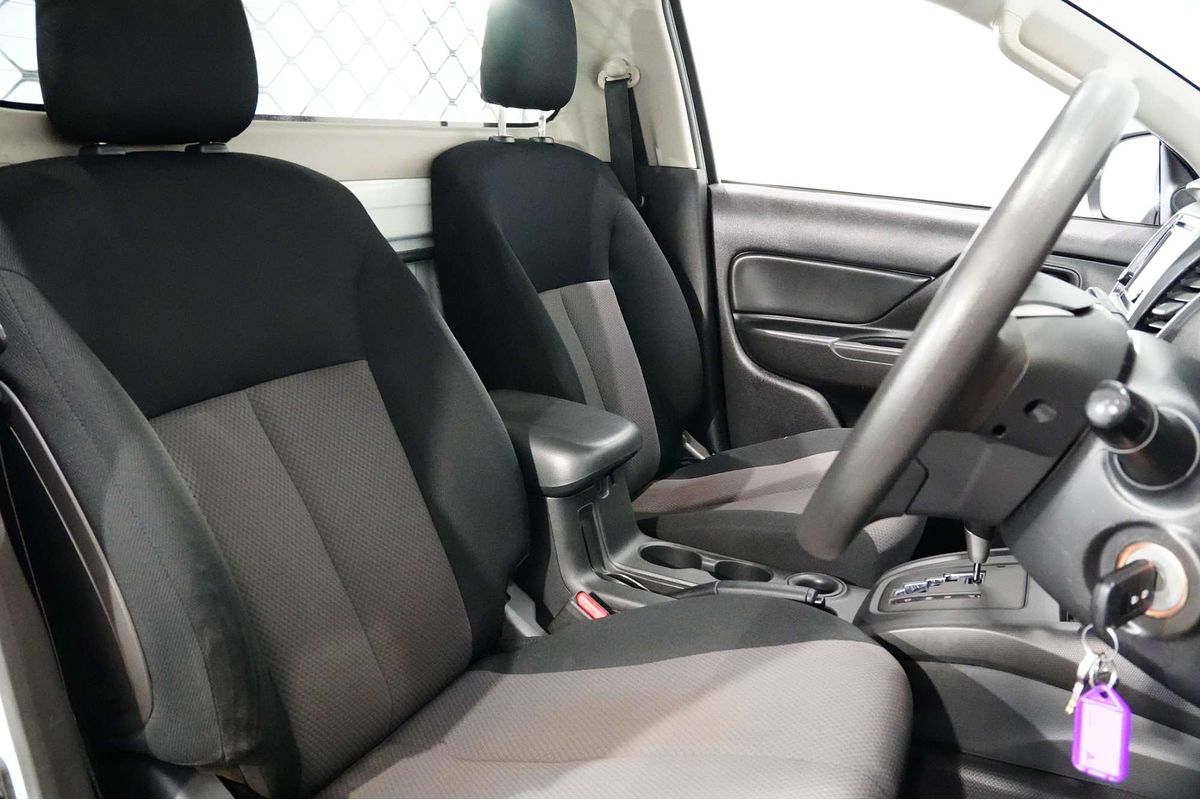 2019 Mitsubishi Triton GLX MR Rear Wheel Drive