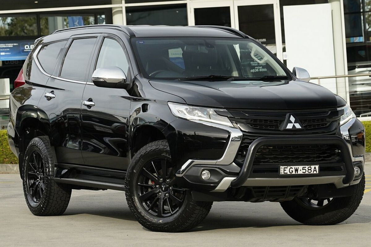 2019 Mitsubishi Pajero Sport Black Edition QE