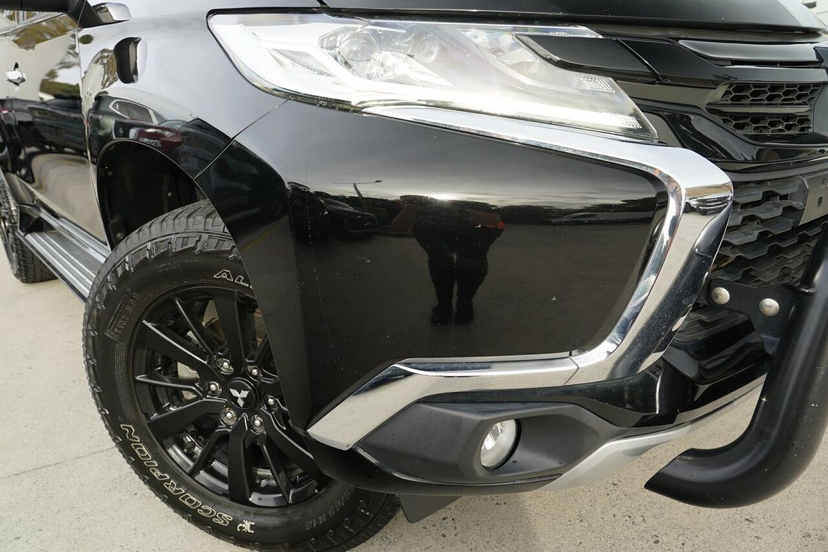 2019 Mitsubishi Pajero Sport Black Edition QE