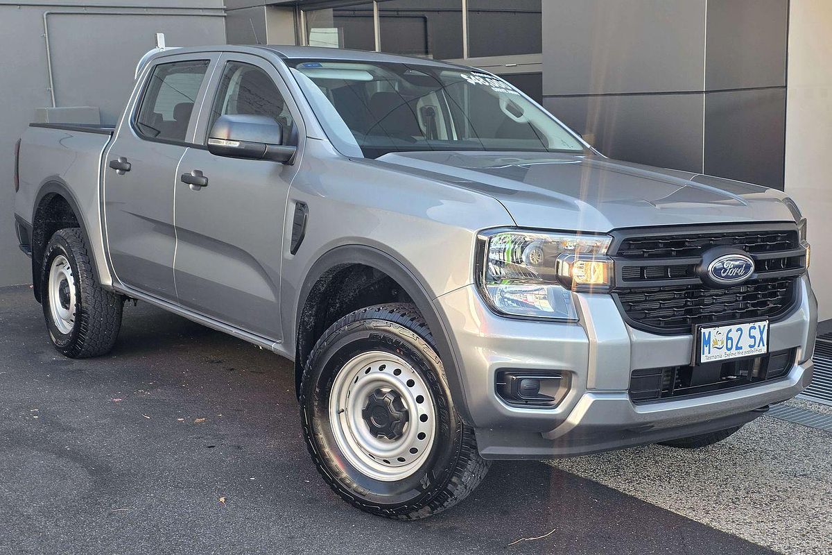 2025 Ford Ranger XL 4X4 2.0L