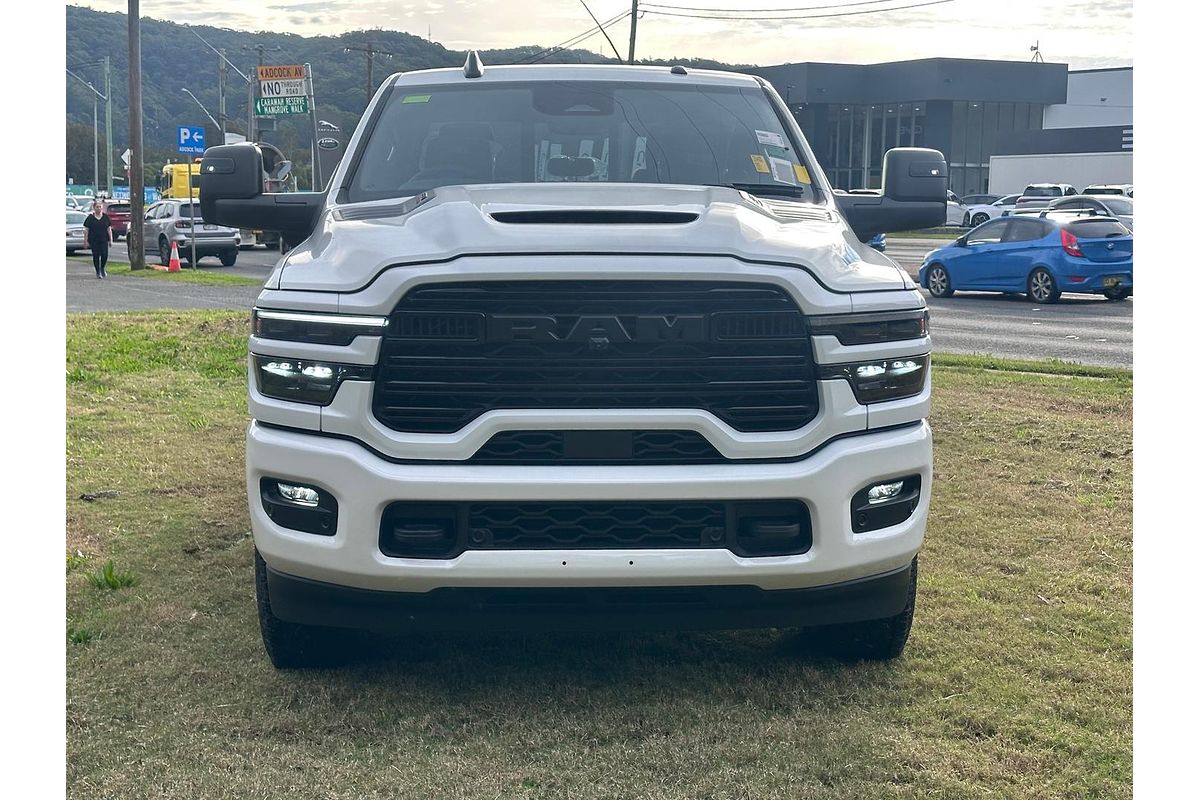 2025 RAM 2500 Laramie Rambox DJ 4X4