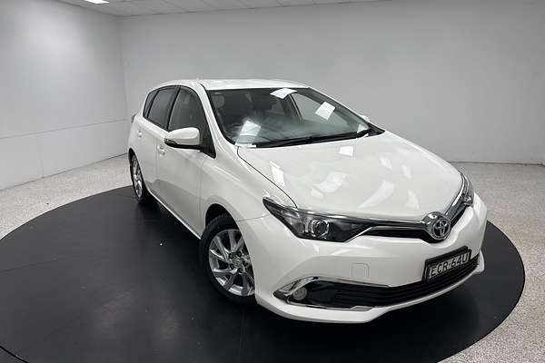 2018 Toyota Corolla Ascent Sport ZRE182R
