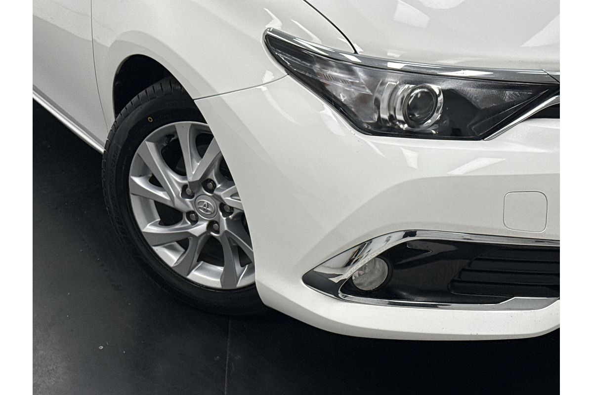2018 Toyota Corolla Ascent Sport ZRE182R