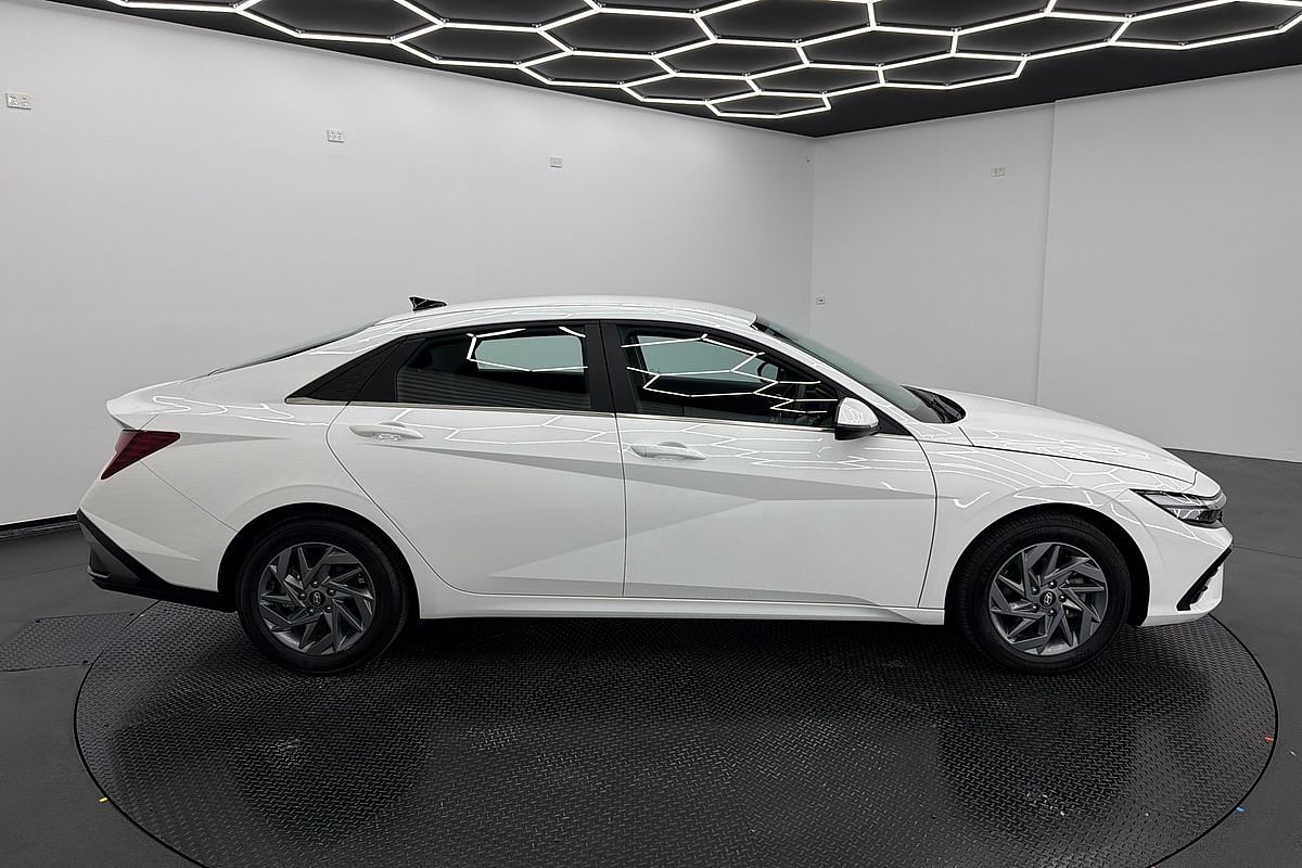 2024 Hyundai i30 Hybrid CN7.V2