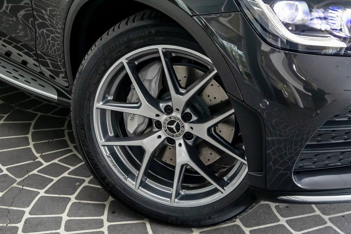 C253 800+050MY GLC300 CPE 5dr 9G 9sp 2.0T