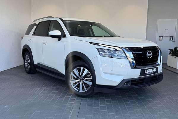 2023 Nissan Pathfinder Ti R53