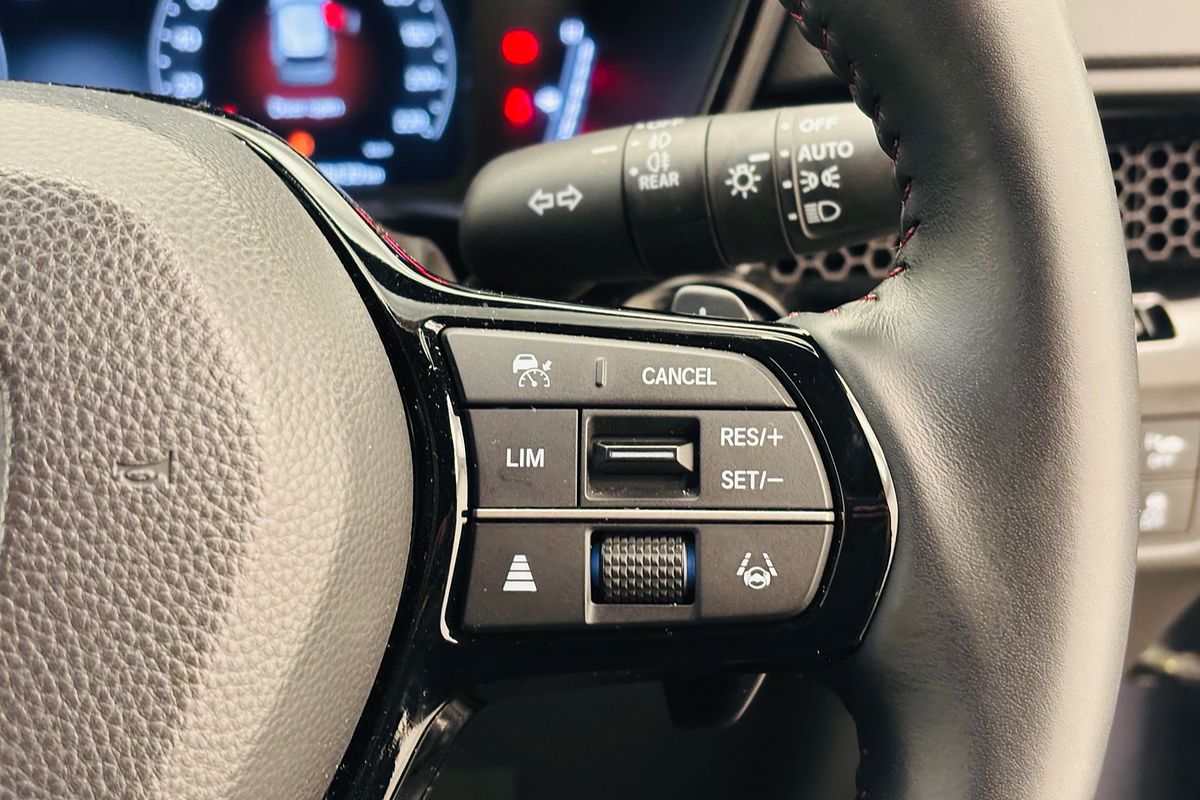 Honda CR-V. 5 Doors Auto HEVRS 24