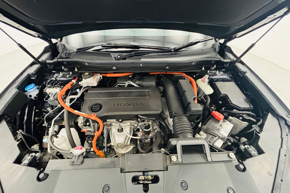 Honda CR-V. 5 Doors Auto HEVRS 24