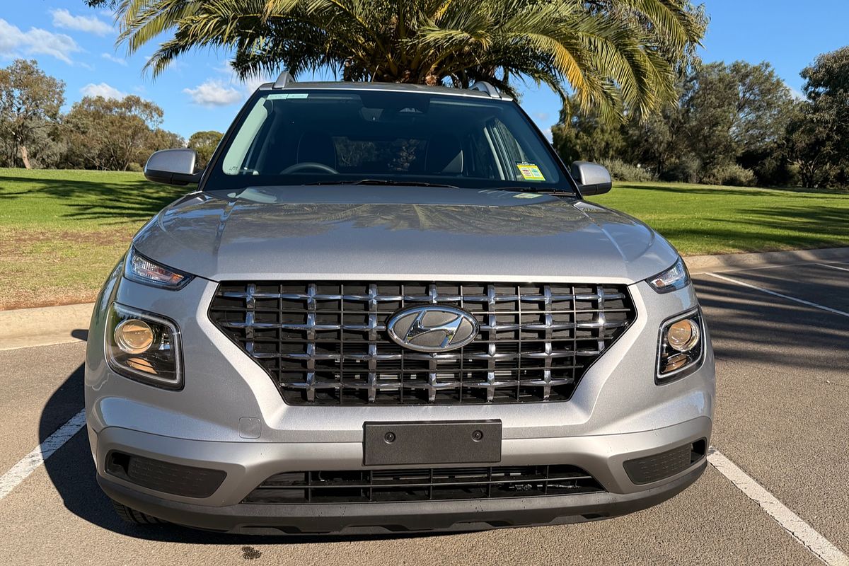 2026 Hyundai Venue Elite QX.V5