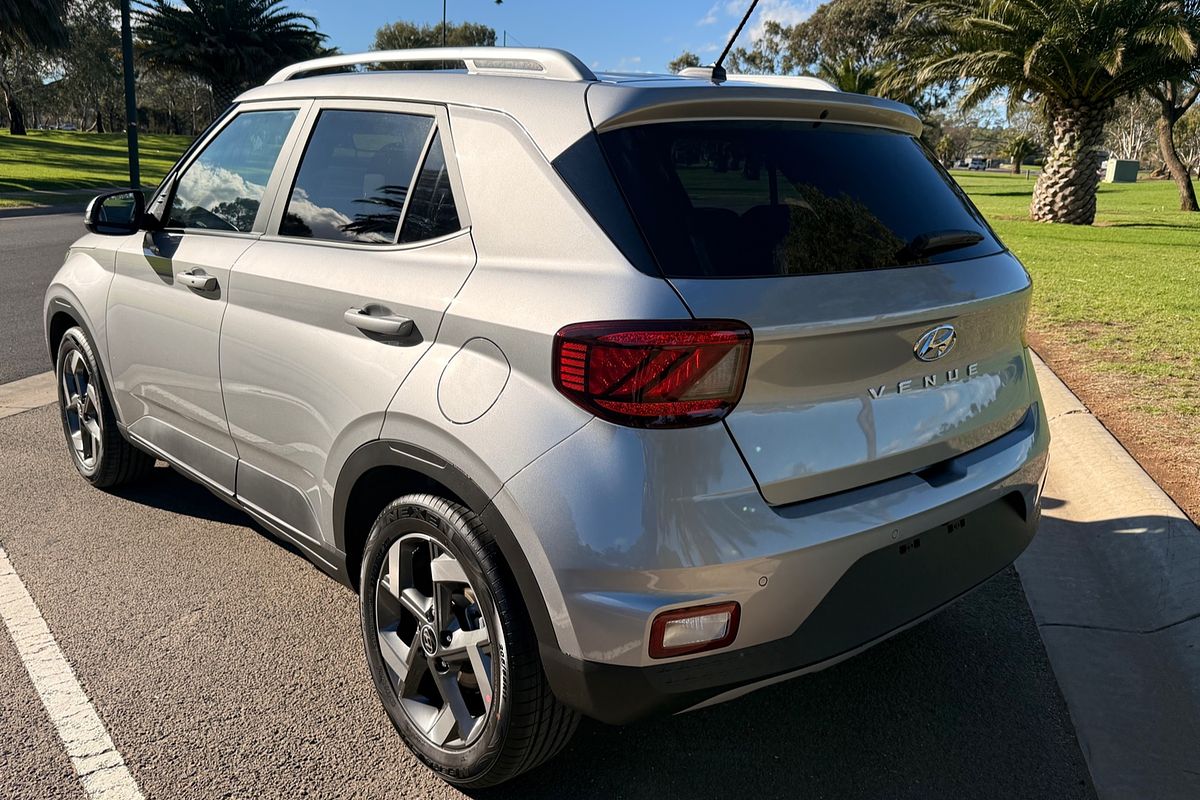 2026 Hyundai Venue Elite QX.V5