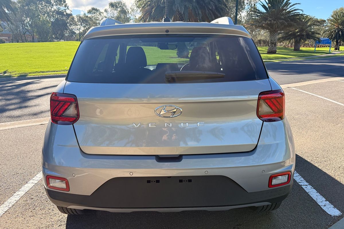 2026 Hyundai Venue Elite QX.V5