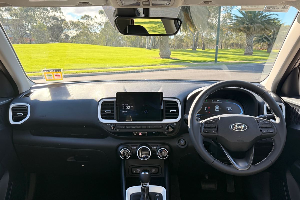2026 Hyundai Venue Elite QX.V5