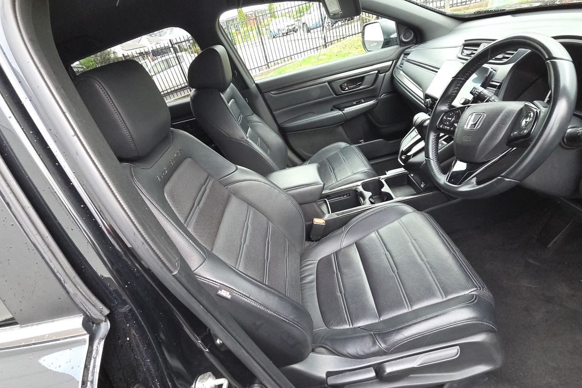 2023 Honda CR-V Black Edition RW