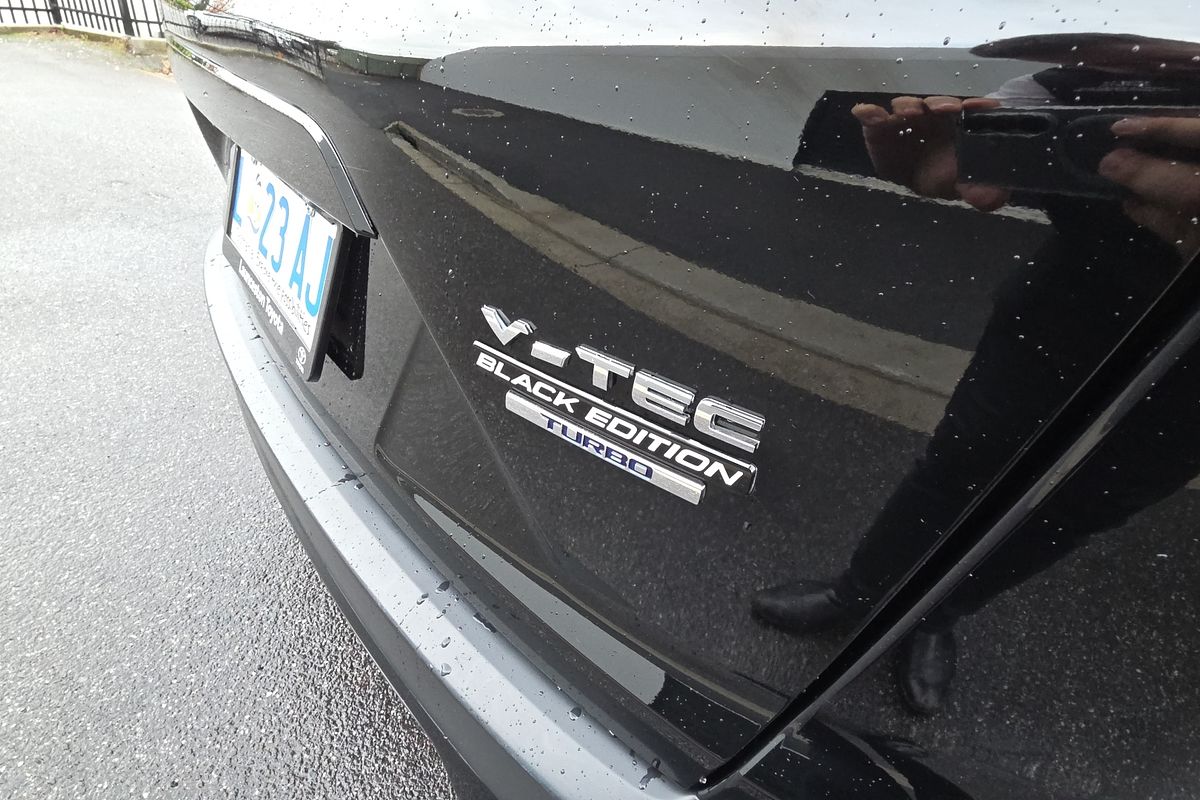 2023 Honda CR-V Black Edition RW