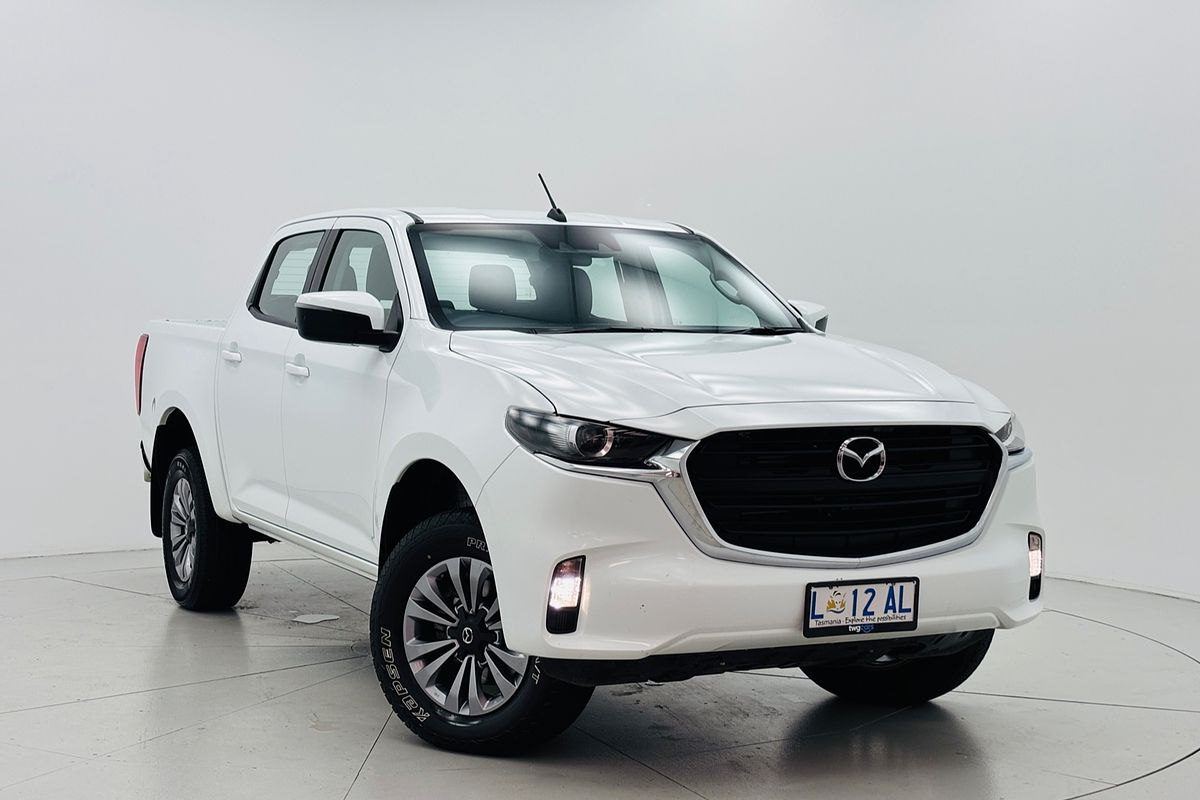 Mazda BT-50 E 6AUTO 3.0L DUAL CAB PICKUP XT 4X4