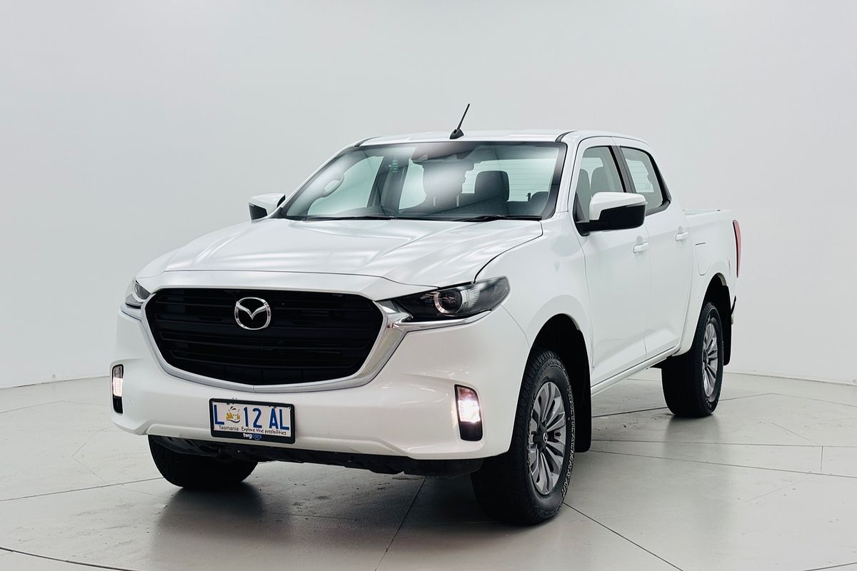 Mazda BT-50 E 6AUTO 3.0L DUAL CAB PICKUP XT 4X4
