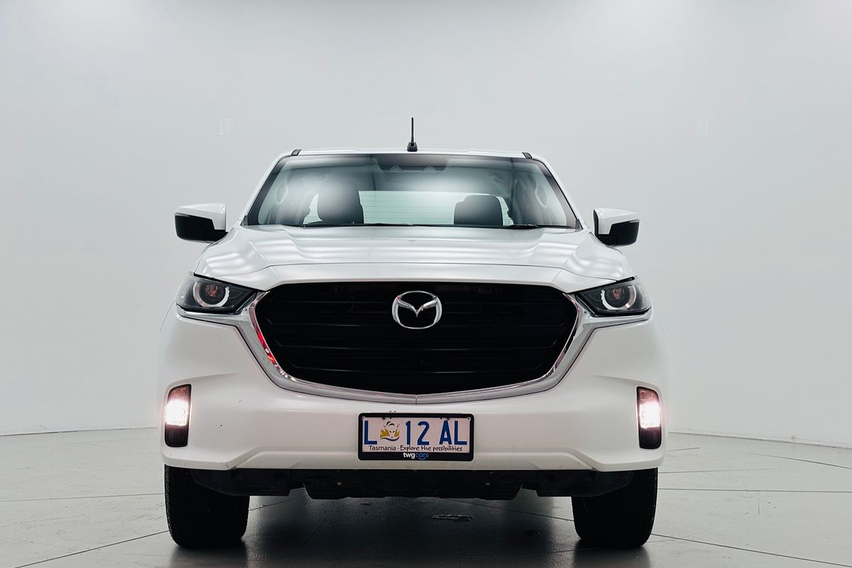 Mazda BT-50 E 6AUTO 3.0L DUAL CAB PICKUP XT 4X4