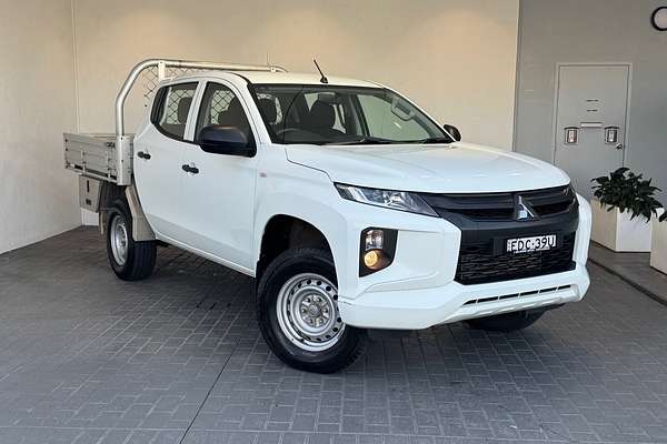 2019 Mitsubishi Triton GLX MR 4X4