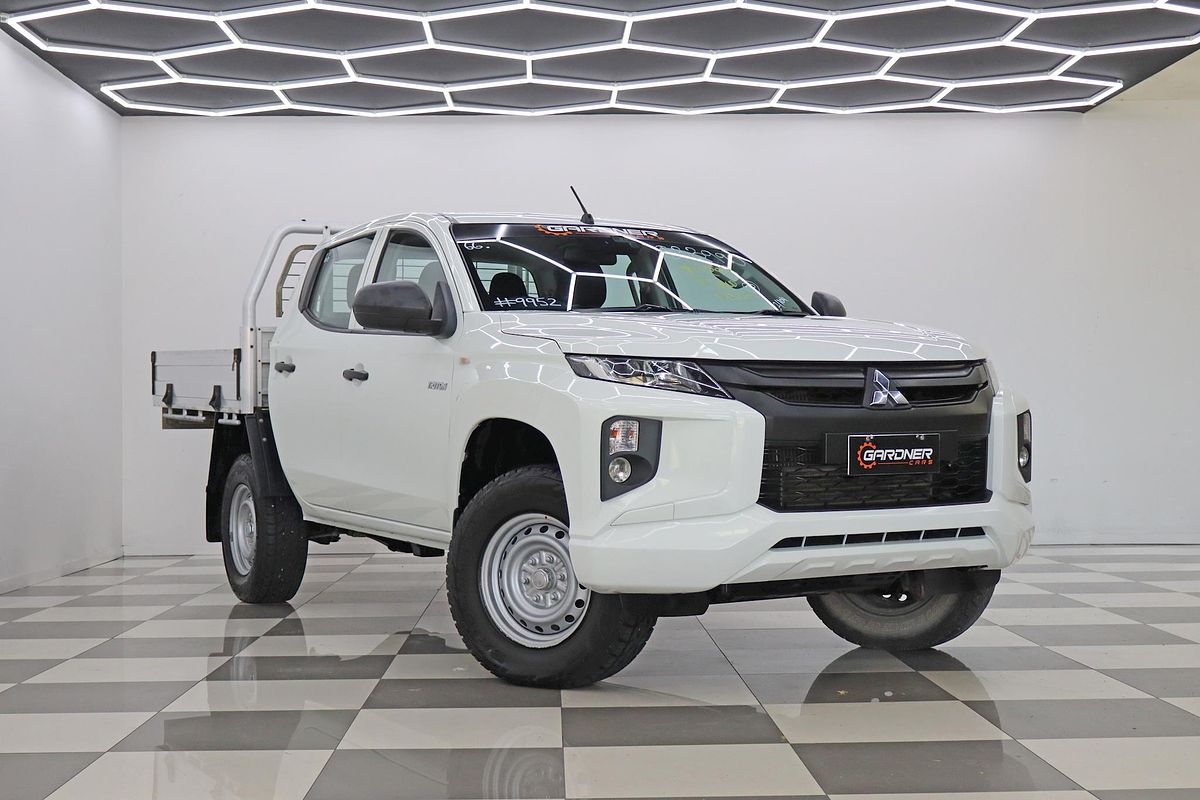 2022 Mitsubishi Triton GLX MR 4X4