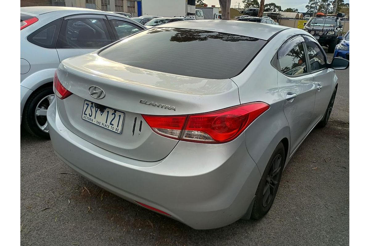 2013 Hyundai Elantra Active MD2