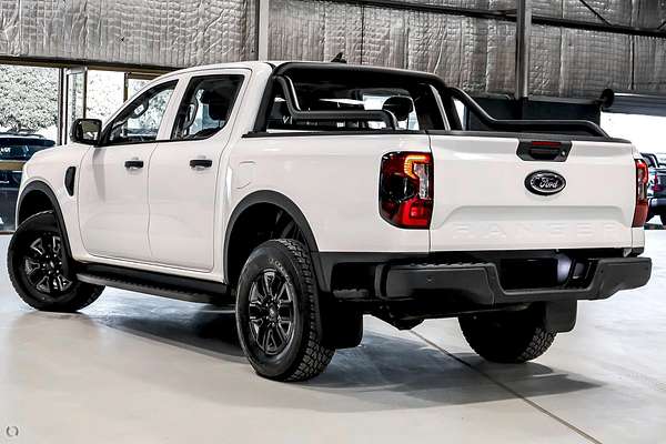 2024 Ford Ranger Black Edition 4X4 2.0L thumb-2