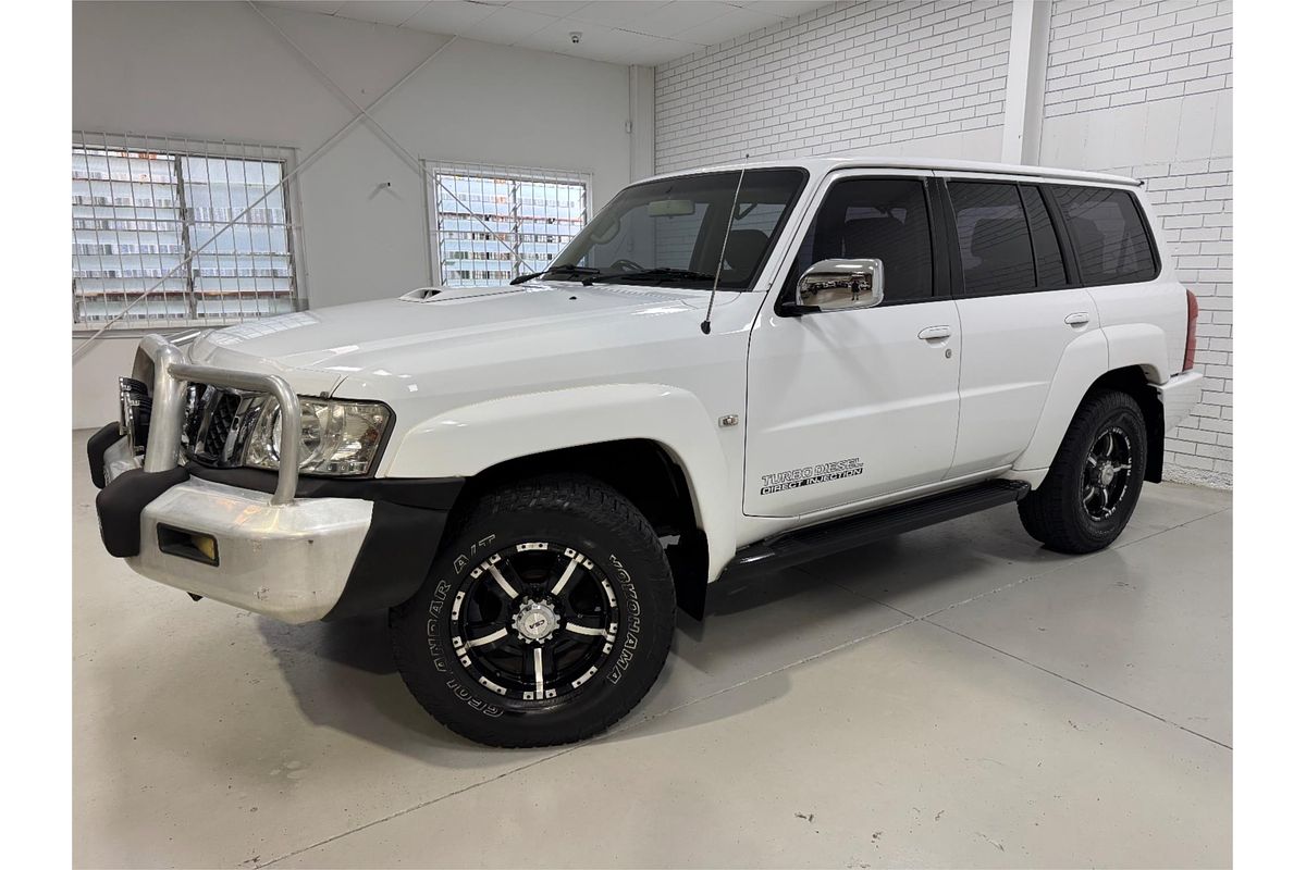 2005 Nissan Patrol ST (4x4) GU IV