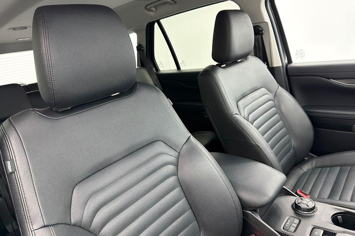 2025 Ford Everest Sport 3.0L