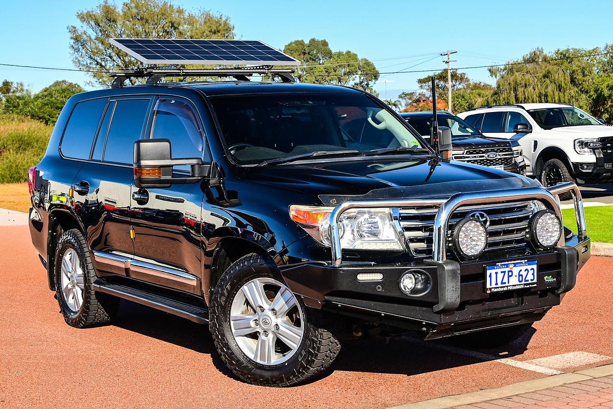 2014 Toyota Landcruiser Sahara VDJ200R
