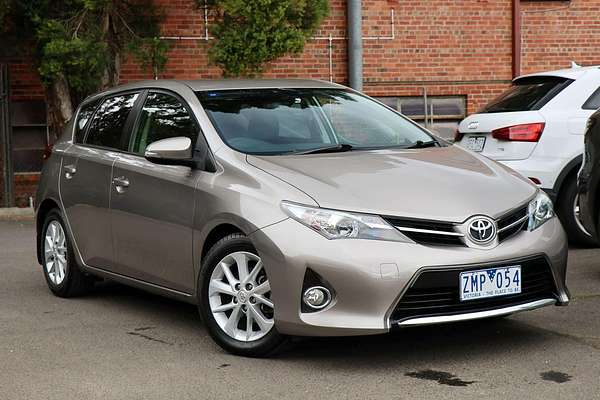 2013 Toyota Corolla Ascent Sport ZRE152R