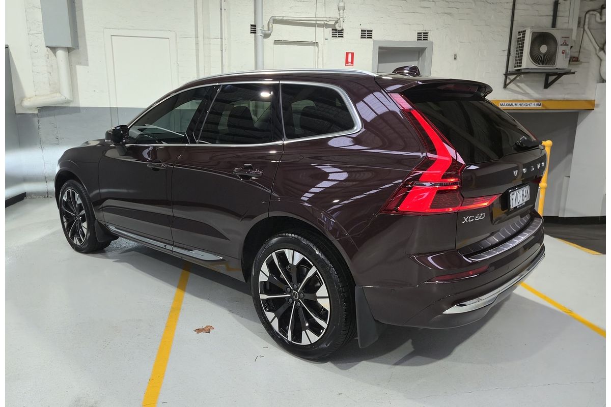 2025 Volvo XC60 Plus B5 Bright