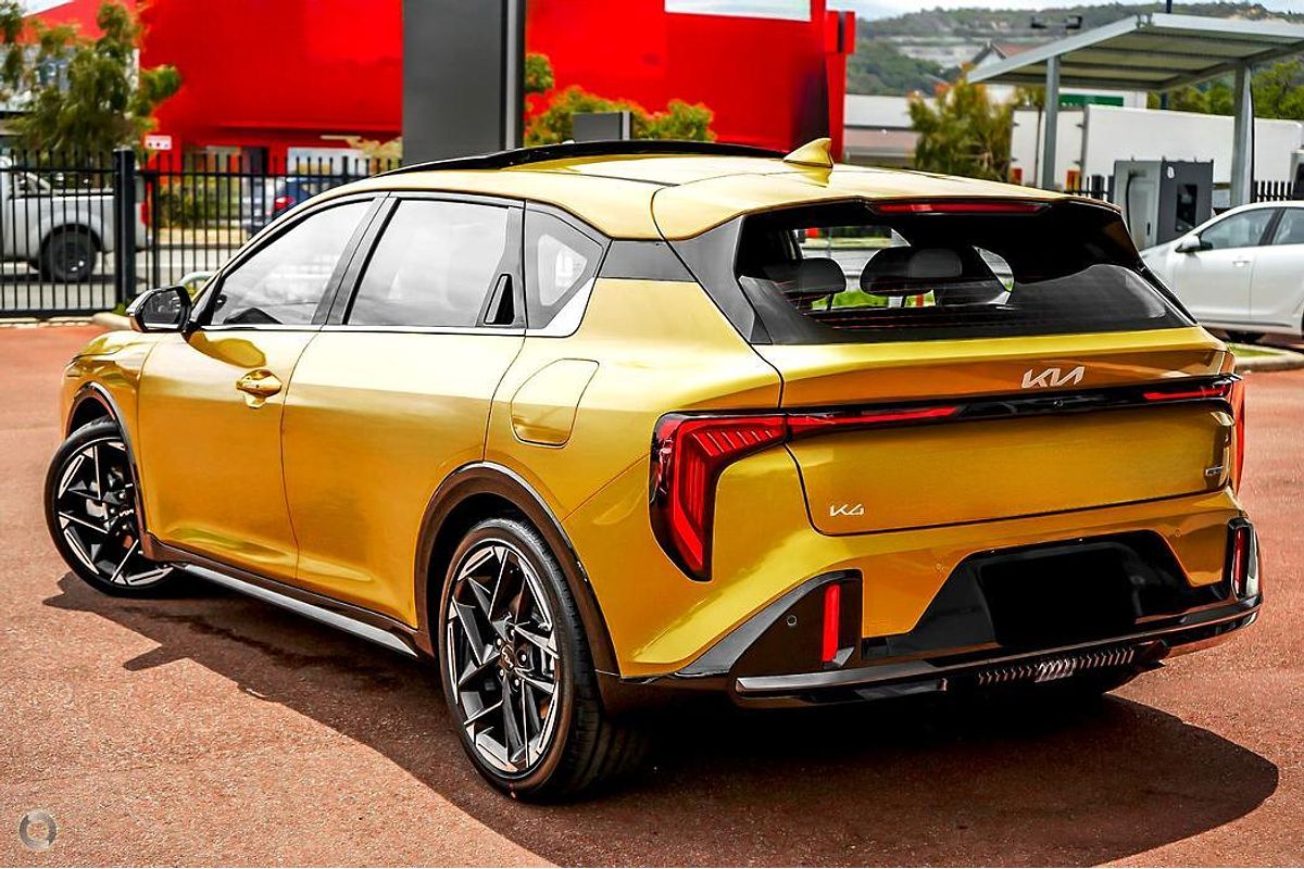 2026 Kia K4 GT-Line CL4m