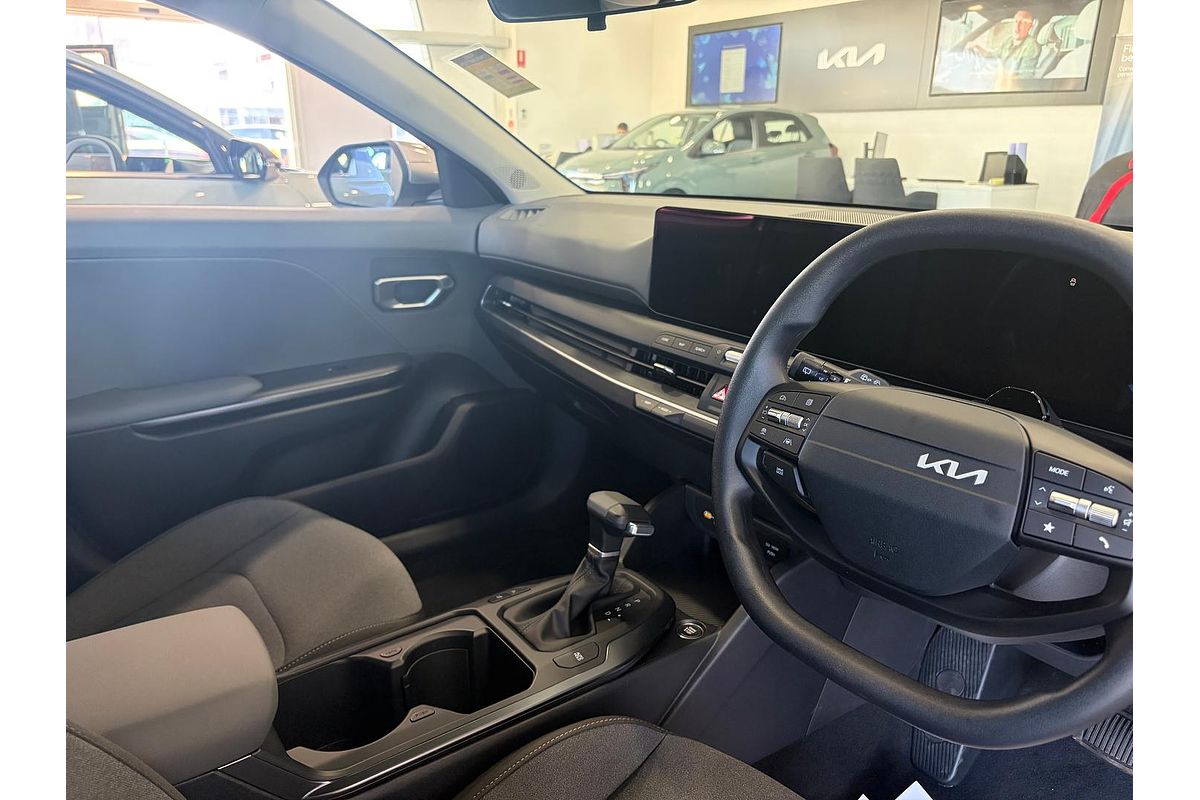 2025 Kia K4 Sport CL4m