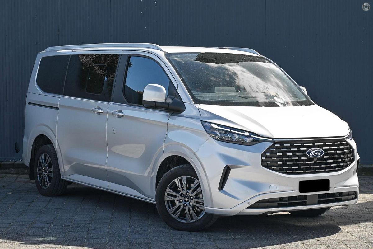 2025 Ford Tourneo Titanium X AV SWB
