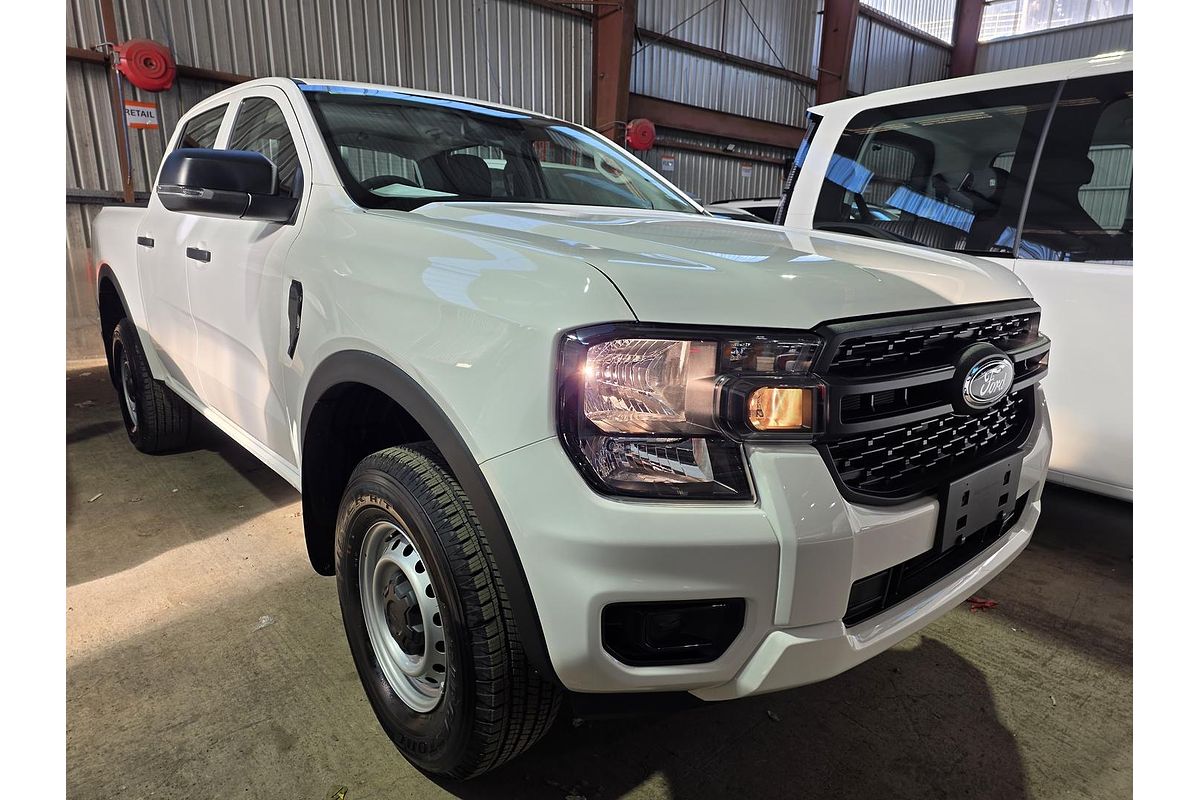 2025 Ford Ranger XL 4X4 2.0L