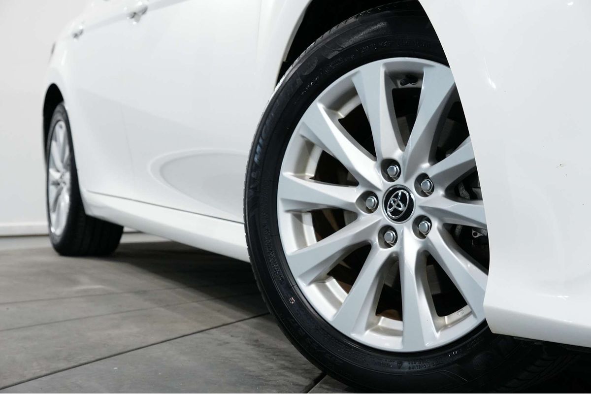 2019 Toyota Camry Ascent ASV70R
