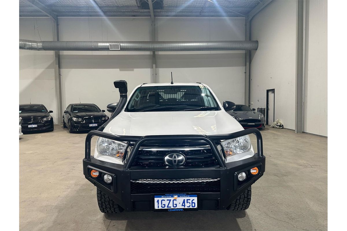 2020 Toyota Hilux SR GUN126R 4X4