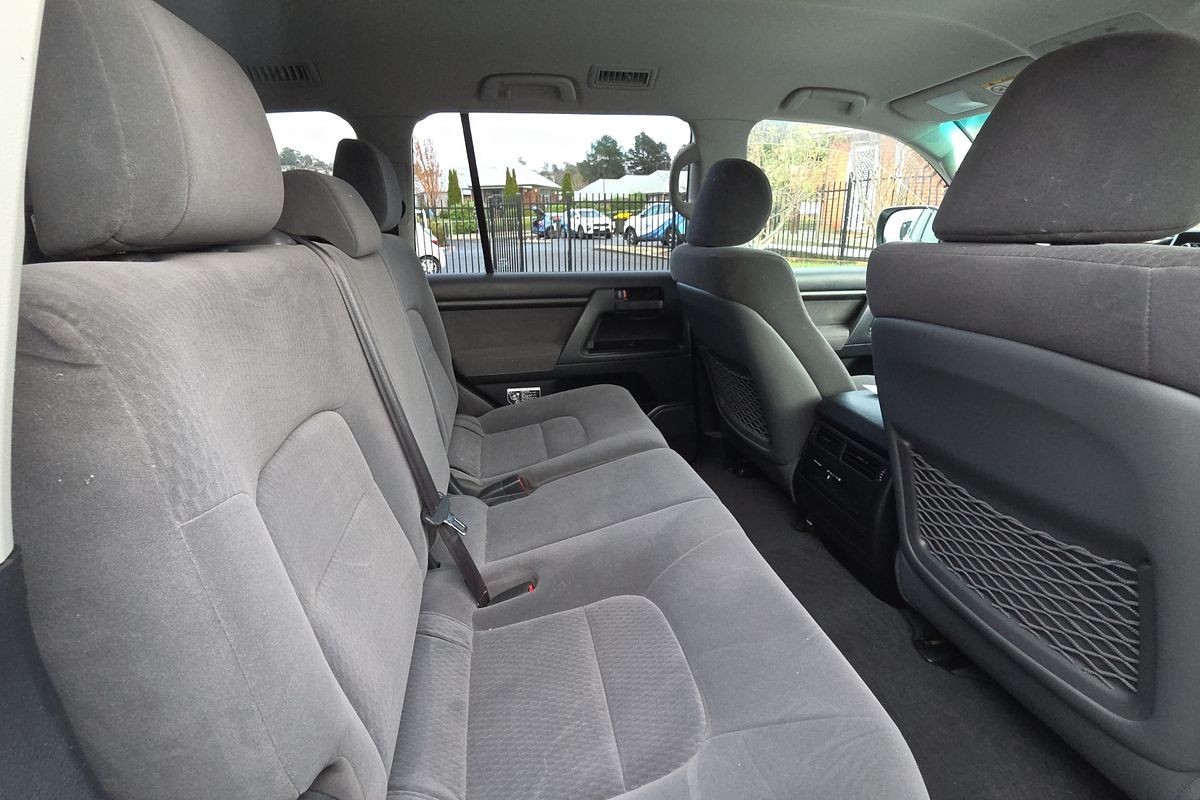 2018 Toyota Landcruiser GXL VDJ200R