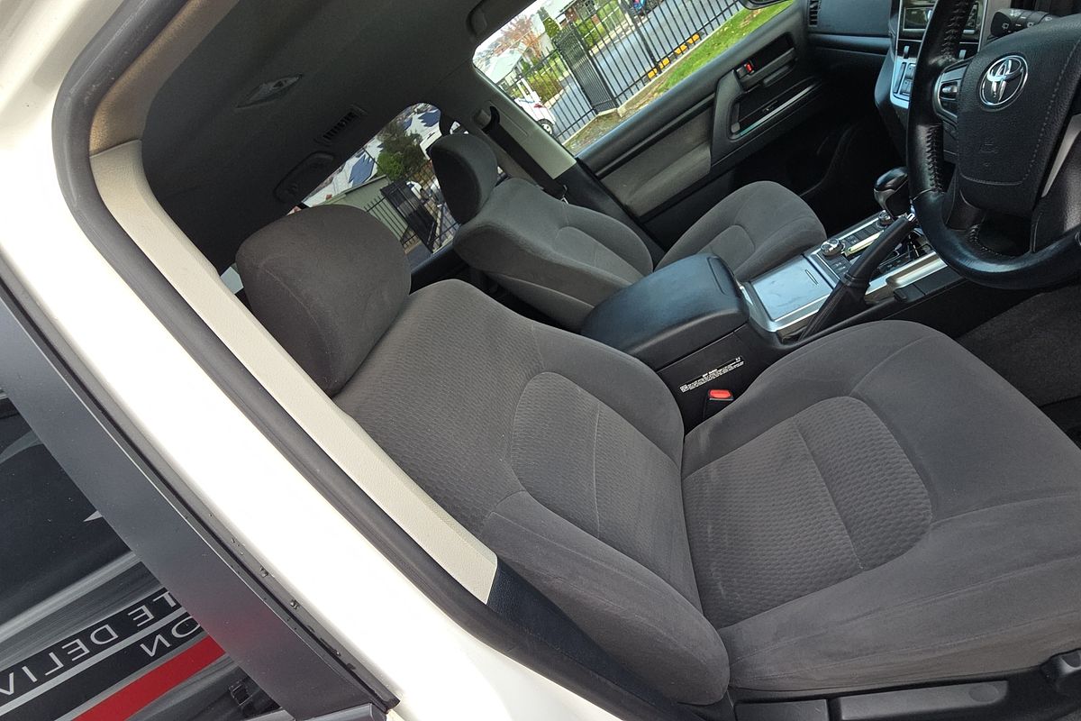 2018 Toyota Landcruiser GXL VDJ200R