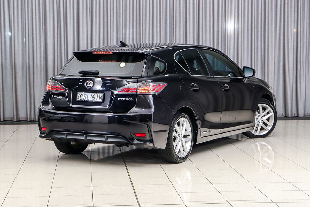 2014 Lexus CT CT200h Prestige ZWA10R