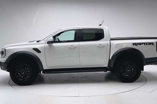 2025 Ford Ranger Raptor 4X4 3.0L thumb-4