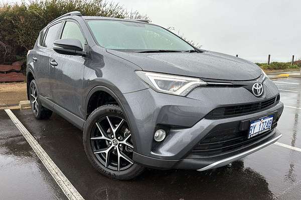 2017 Toyota RAV4 GXL ZSA42R