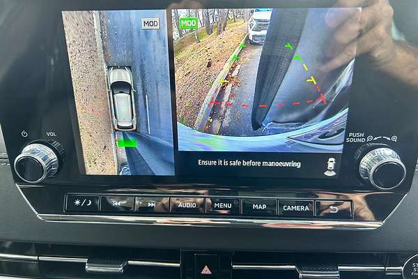 2022 Mitsubishi Outlander Exceed ZM thumb-25